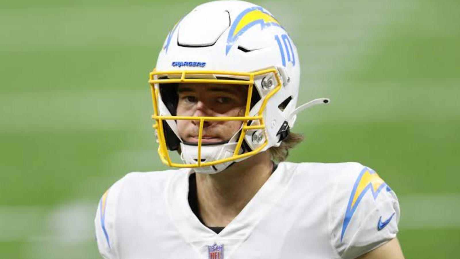 “He’s no Patrick Mahomes or Russel Wilson!”: Kyle Brandt ranks Justin Herbert of Los Angeles Chargers as 4th best QB in AFC West Division