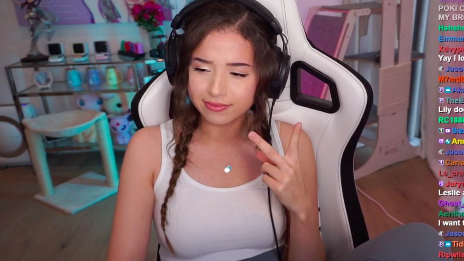 “Totally fair”: Pokimane comes out in support of her Twitch ban