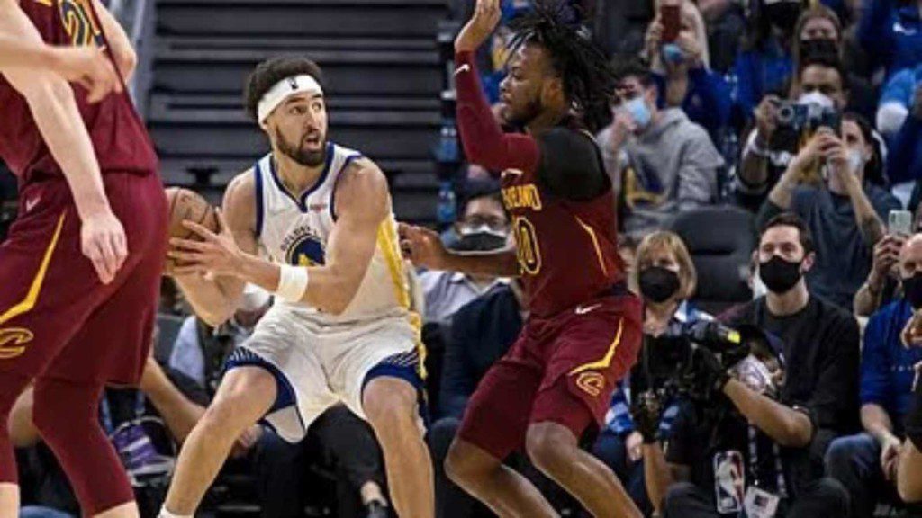 Klay Thompson vs Cleveland Cavaliers