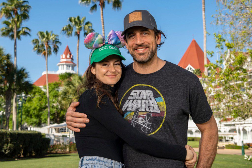 Aaron Rodgers and Shailene Woodley