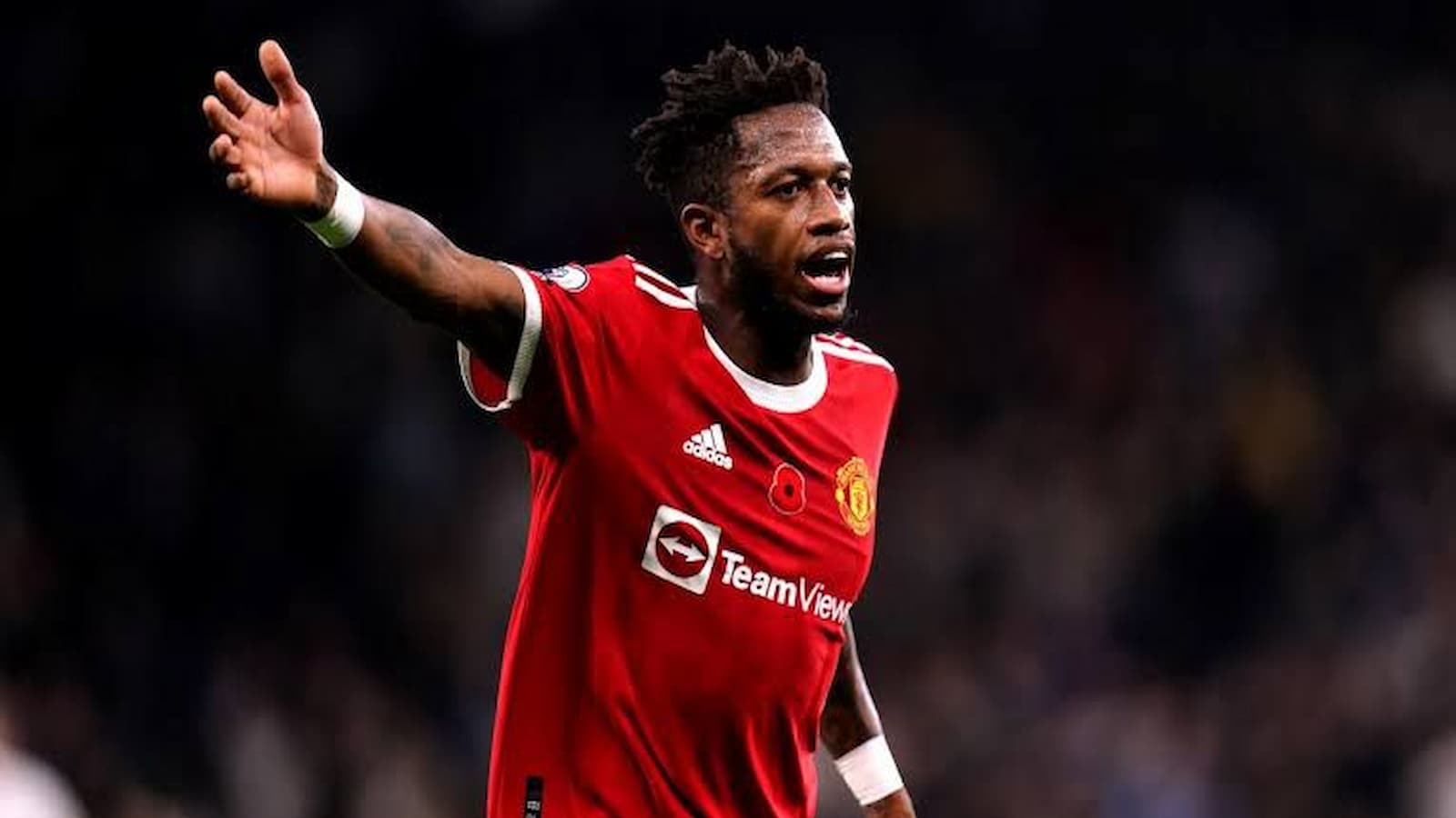 “Don’t get misled by fake news”- Manchester United player Fred finally speaks up on fake news involving his name spread by English Media