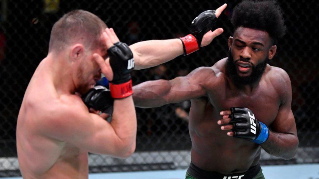 Aljamain Sterling vs Petr Yan