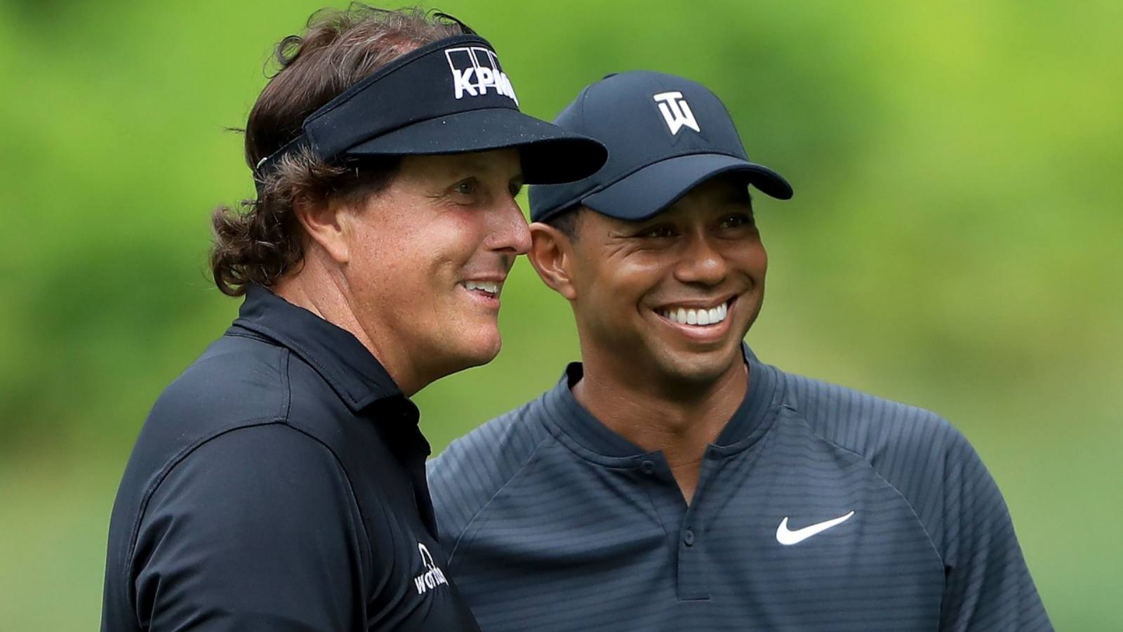 “There is a lot of disagreement there…”: Tiger Woods makes his opinion on Phil Mickelson clear