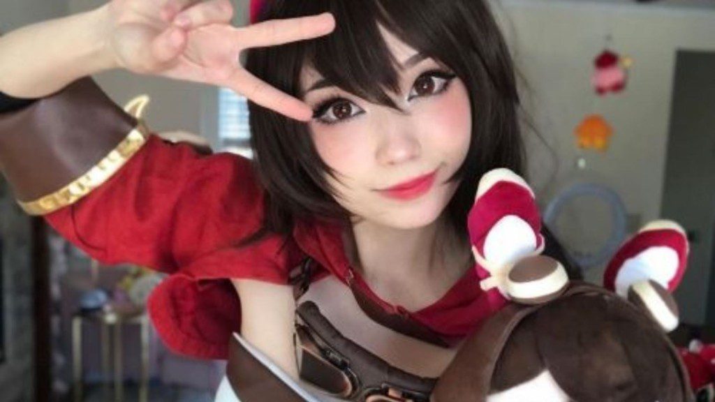 Famous cosplayer Emiru joins OTK as a content creator