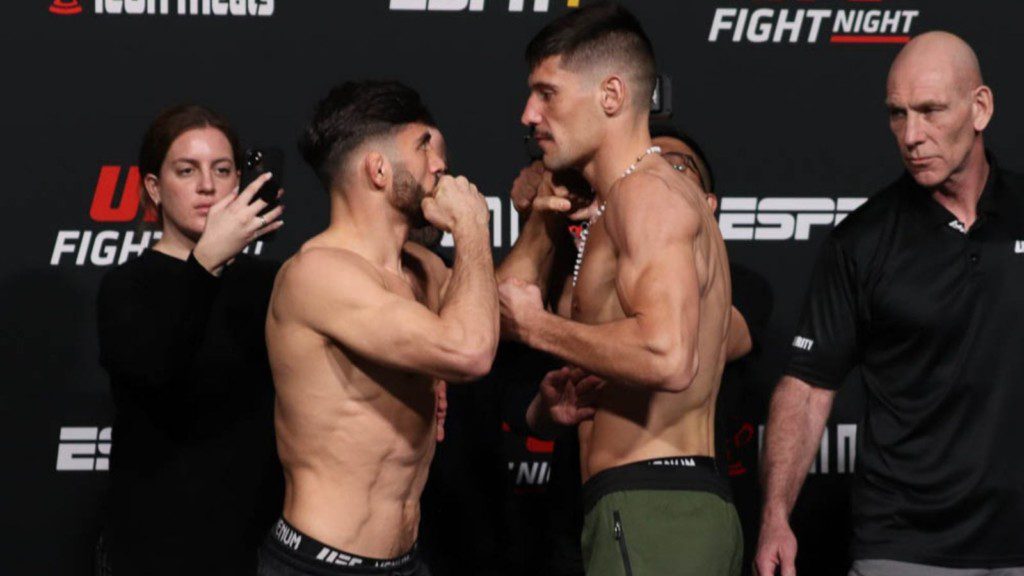 UFC Vegas 49 Arman Tsarukyan vs Joel Alvarez