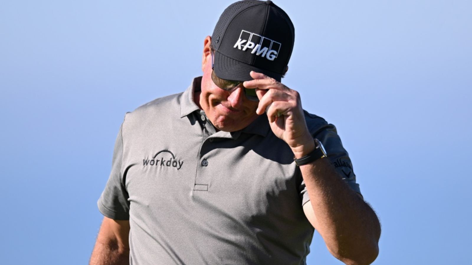 KPMG parts ways with Phil Mickelson after “reckless” comments 