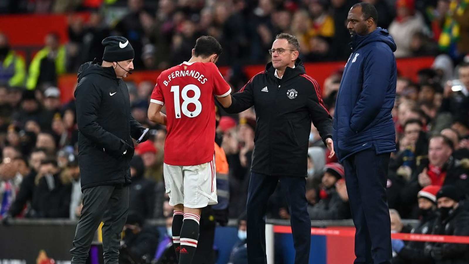 Manchester United player talks about complains surrounding the manager’s tactics