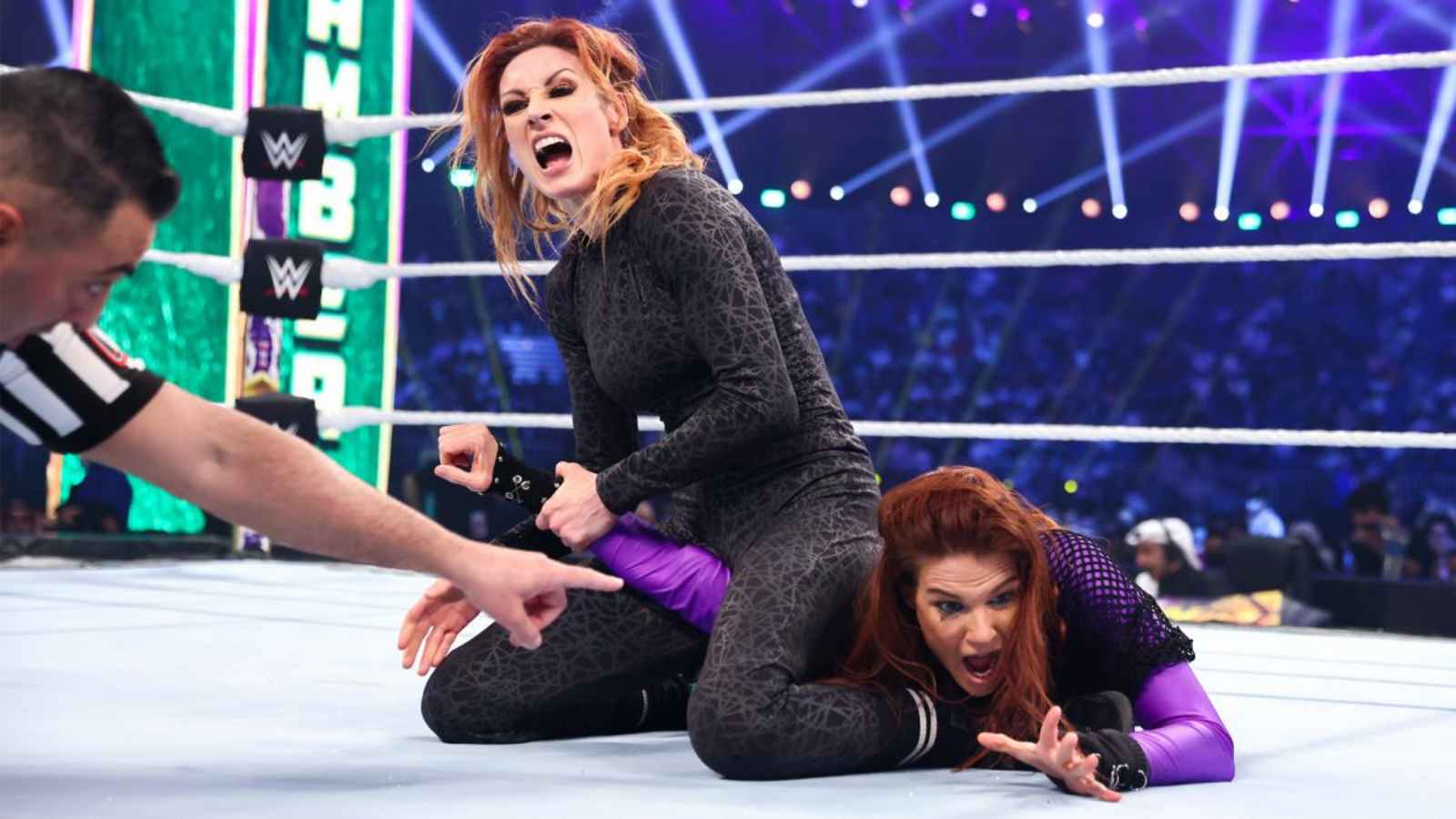 WATCH: Becky Lynch breaks character to praise Hall of Famer