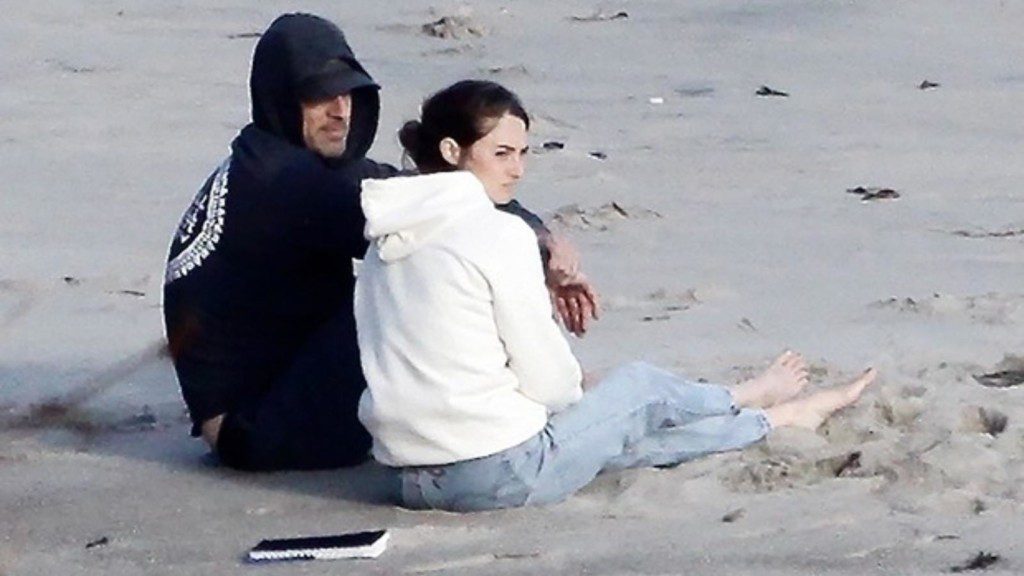 Aaron Rodgers and Shailene Woodley