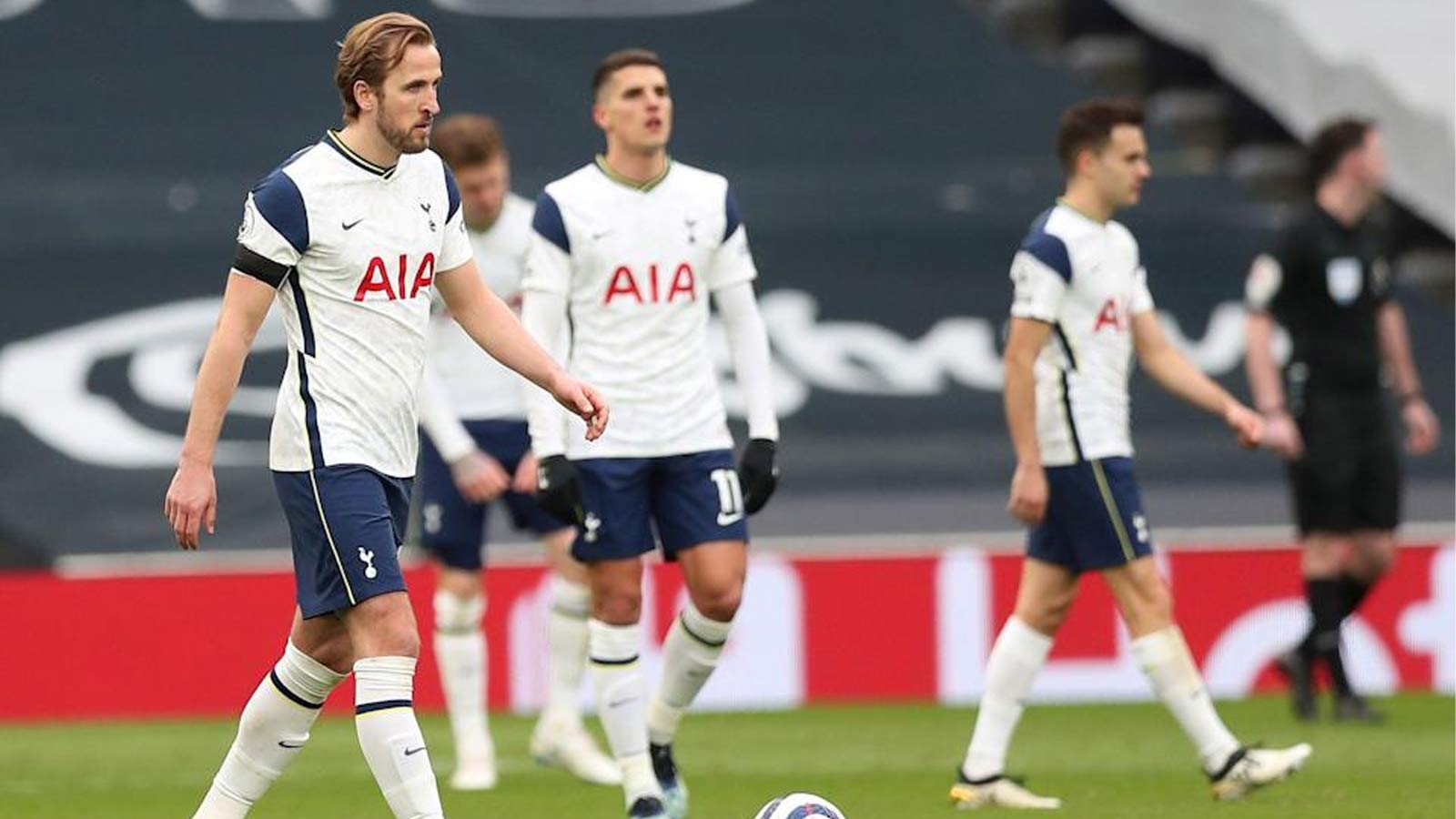 “a team that hasn’t won for a long time..”- Antonio Conte says Tottenham players lack belief