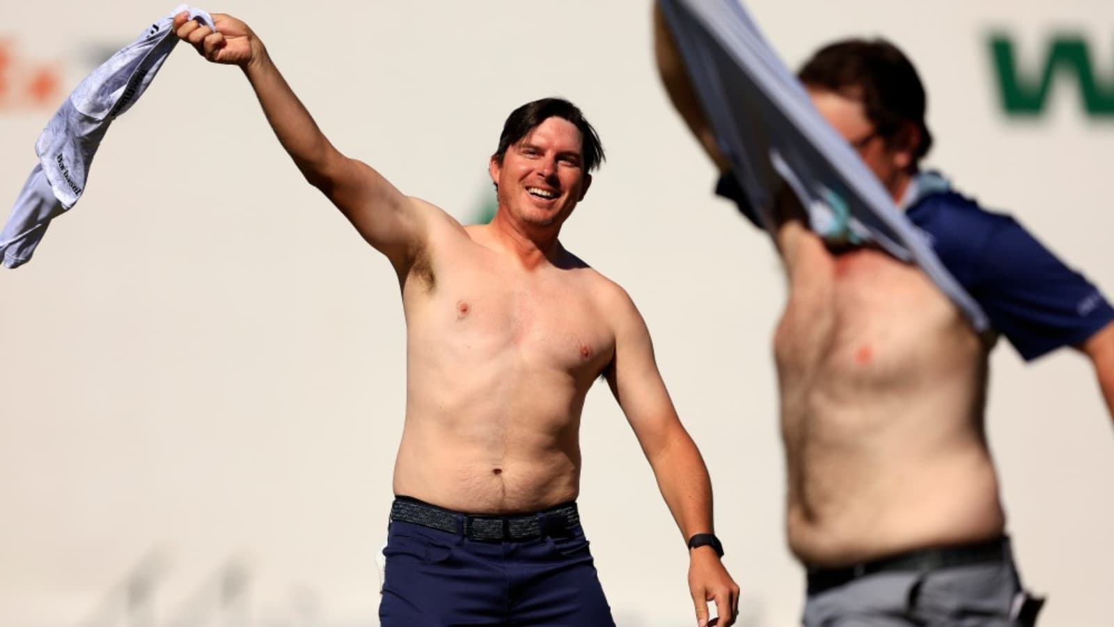 WATCH – Harry Higgs, Joel Dahmen went wild shirtless after hole-in-one at WM Phoenix Open