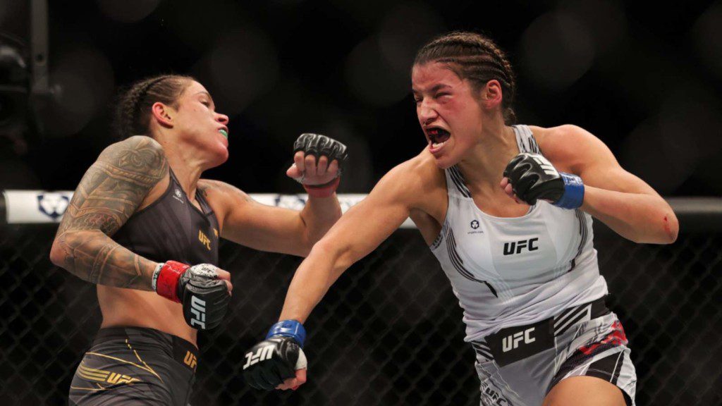 Amanda Nunes-Julianna Pena