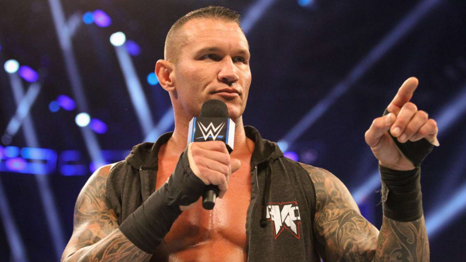 “I knew I couldn’t be as entertaining as the Rock”; When Randy Orton compared his mic skills as of the Rock and Stone Cold Steve Austin