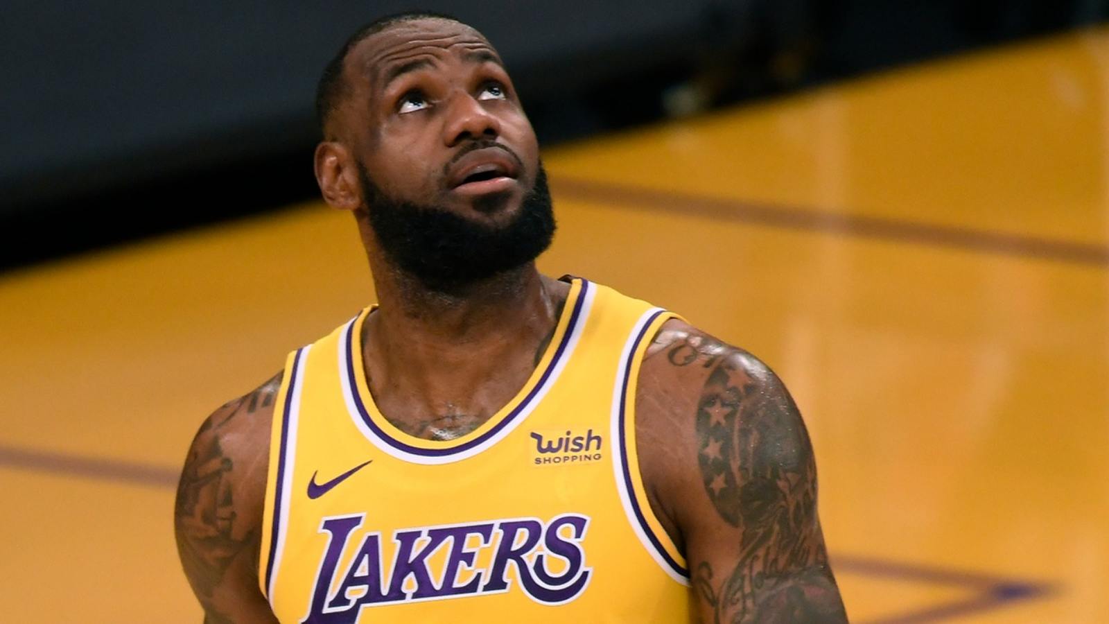 “Until you stomp me out, cut my head off, bury me 12 feet under, we have a chance”: LeBron James seems utterly focused on getting the Lakers to the 2022 NBA playoffs