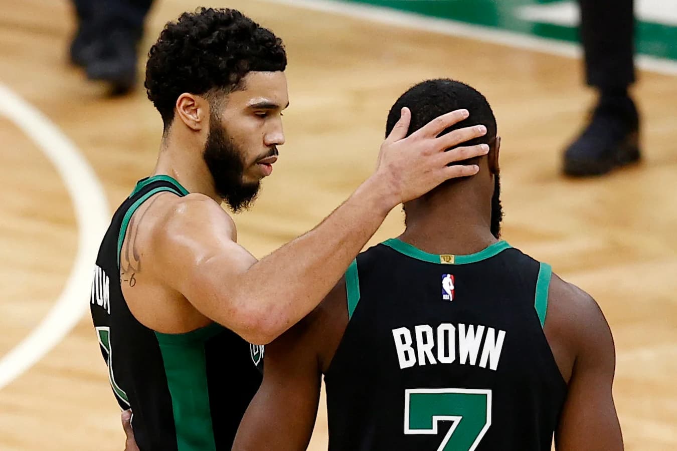 “I did sh*t job taking care of the basketball tonight” Jaylen Brown blames himself for Game 3 loss despite 40-point heroics 