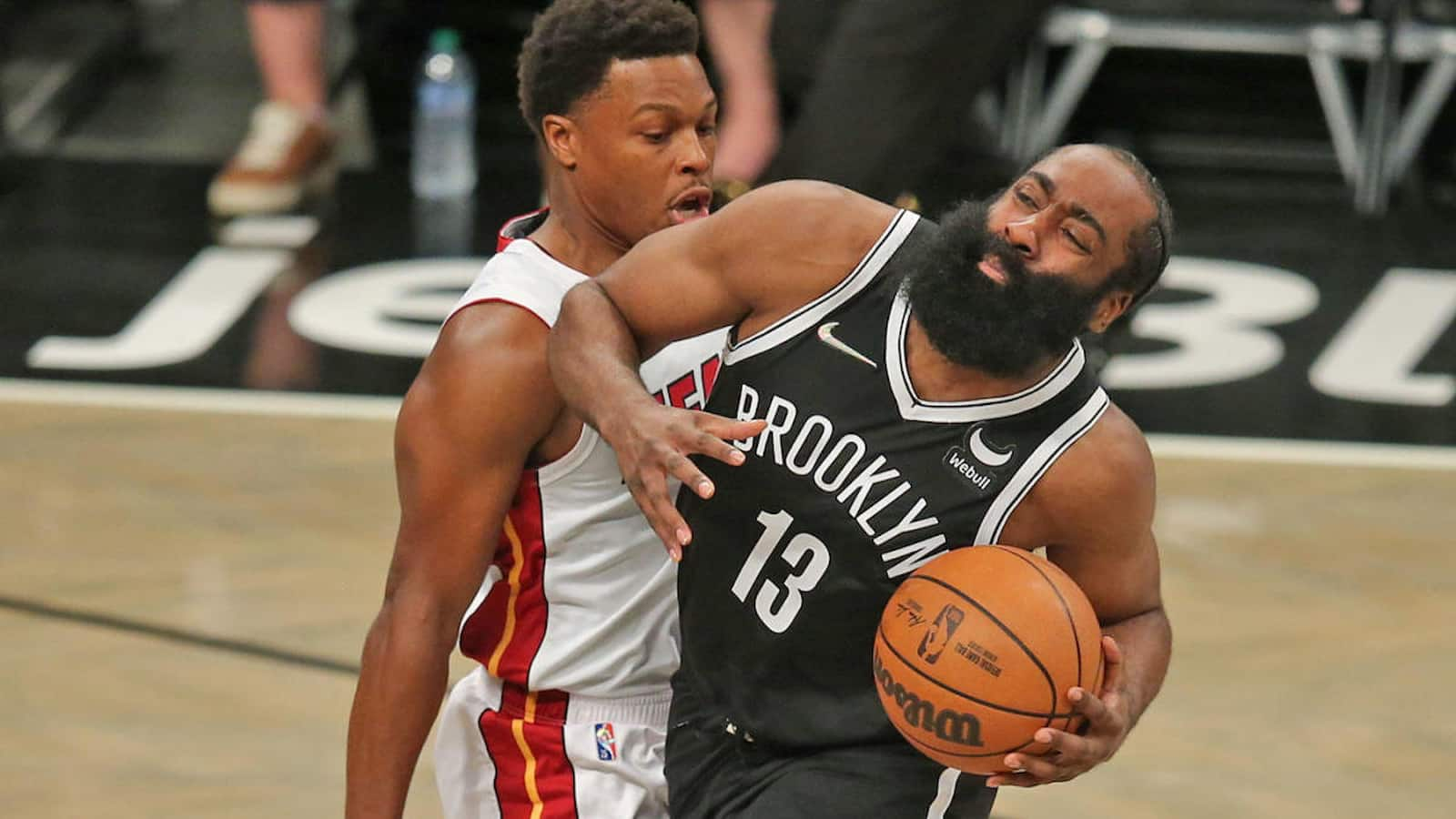 “Bow down to the Kings” James Harden hints at ’internal’ problems persisting in Nets camp amid 6-game losing streak