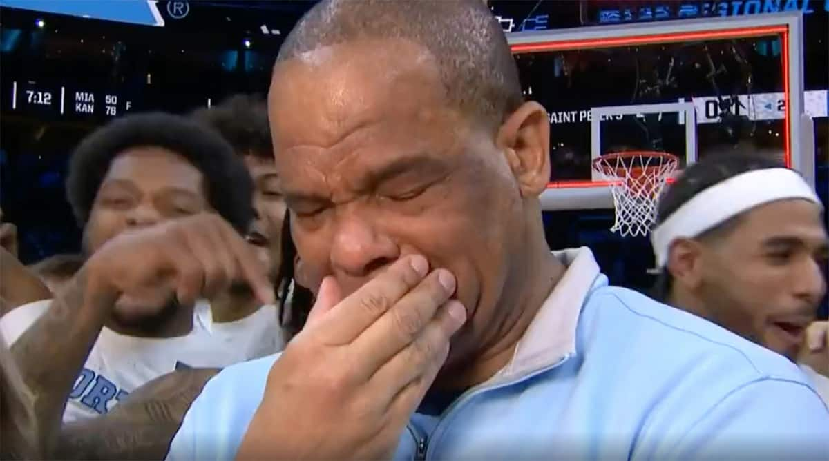 “Desperately wanted this for my team” Hubert Davis’ emotional reaction to UNC reaching Final Four 