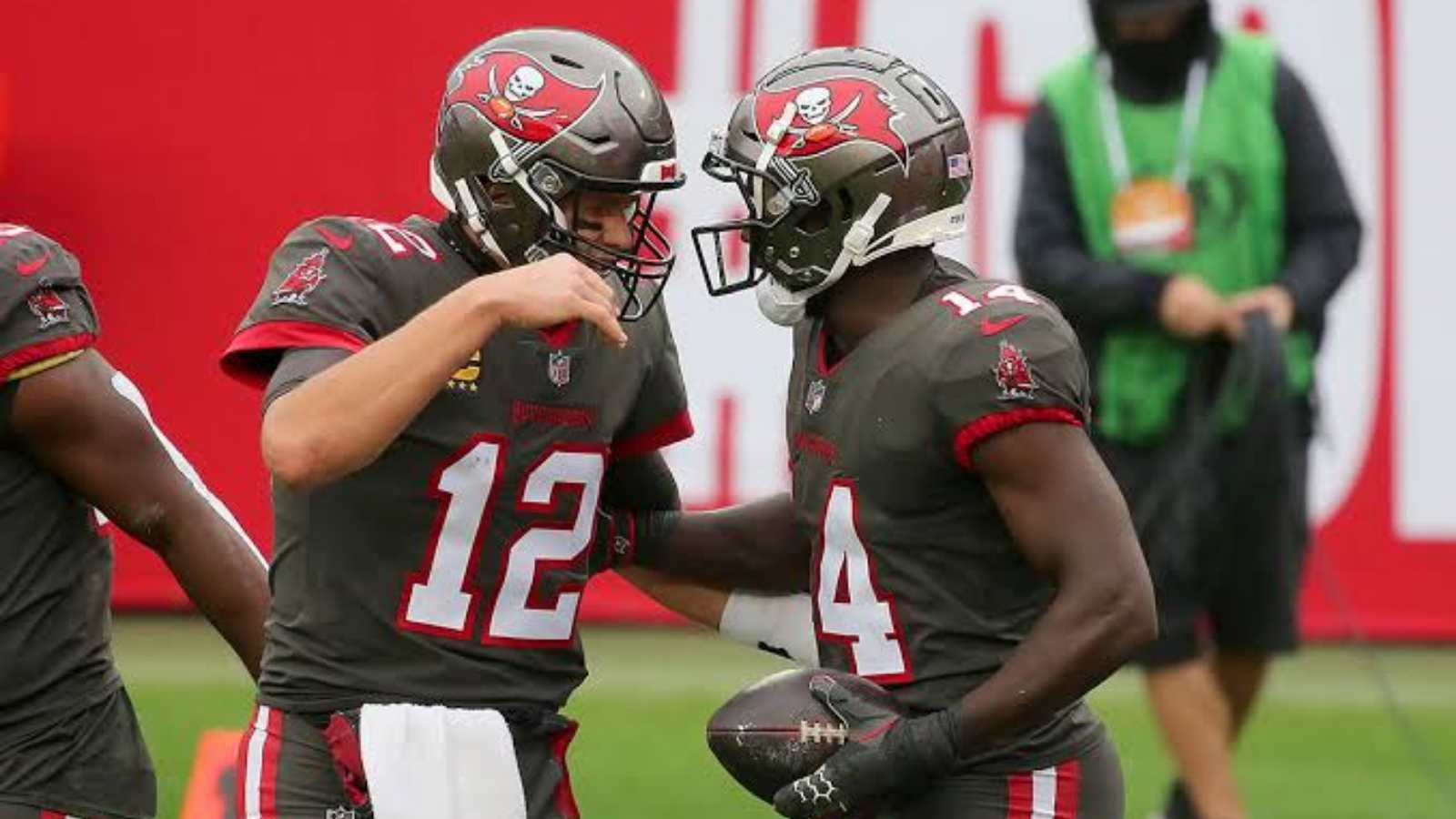 “It’s like the Tom Brady effect!”: Chris Godwin says the Buccaneers are a DIFFERENT BREED after QB’s dramatic comeback