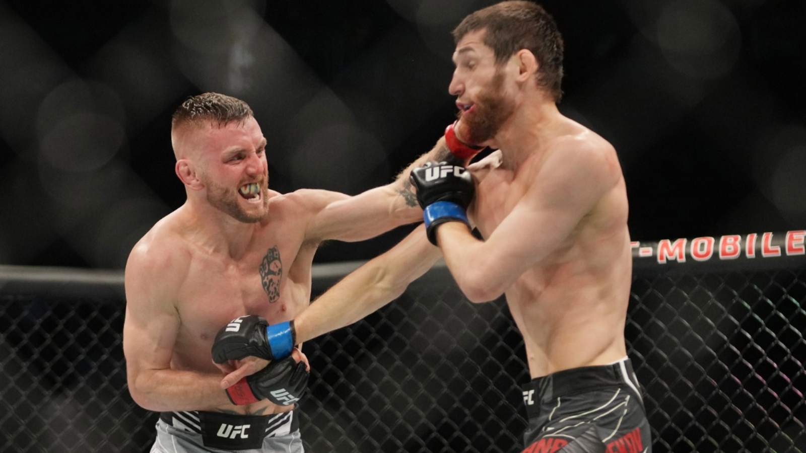 “I’m not a martial artist, I’m a fighter”- Tim Elliott justifies his glove grab against Tagir Ulanbekov at UFC 272