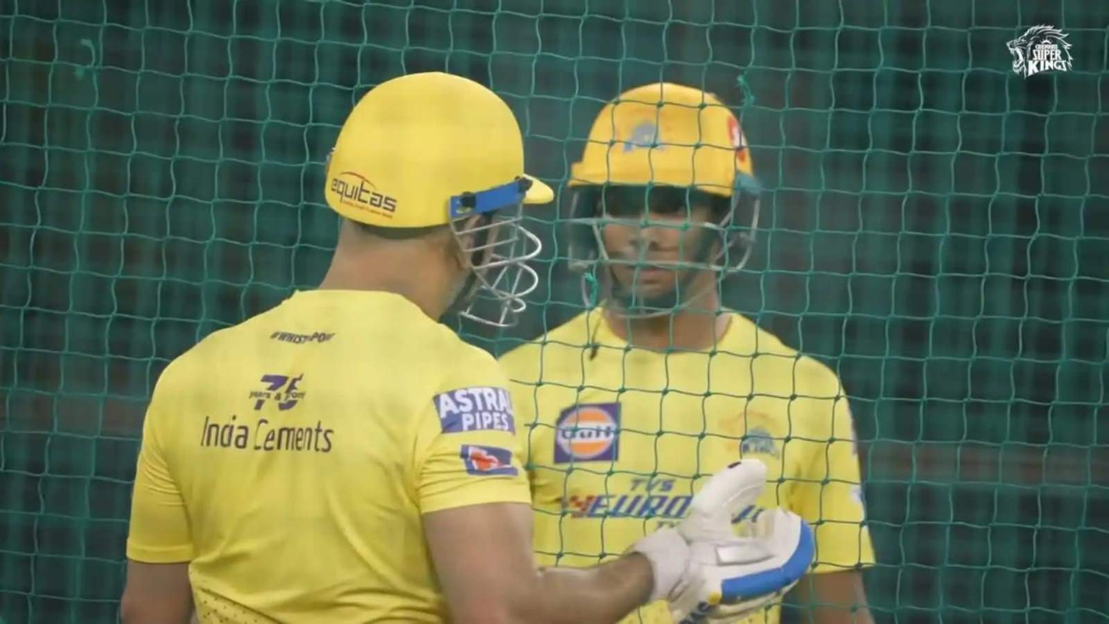 IPL 2022: [WATCH] Rajvardhan Hangargekar receives batting tips from MS Dhoni, hits huge sixes in the nets