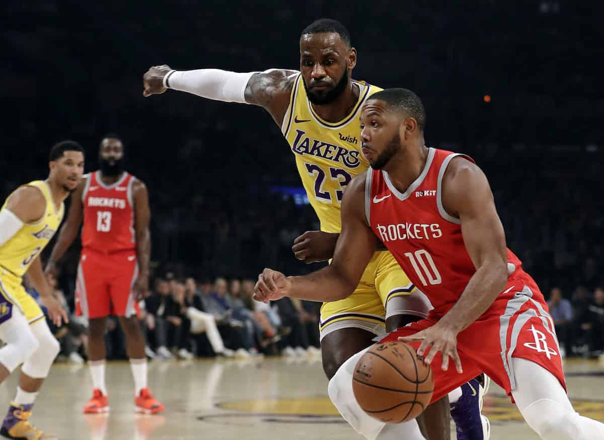 “Are you skateboarding or finding a playoff berth?” NBA Fans hilariously troll LeBron James after Eric Gordon humiliates him with ultimate skill move 