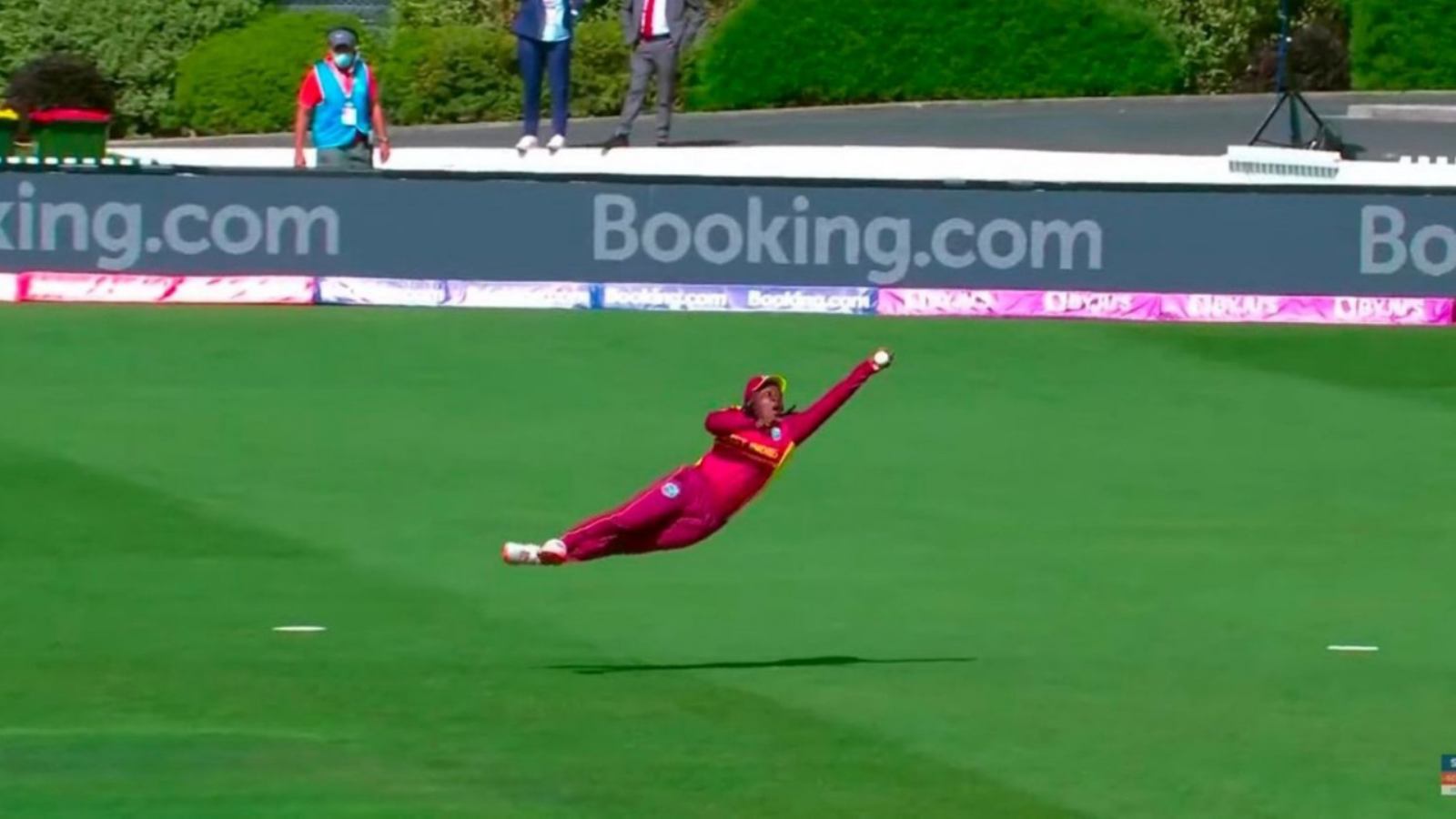 [Watch] Deandra Dottin takes a spectacular one-handed catch