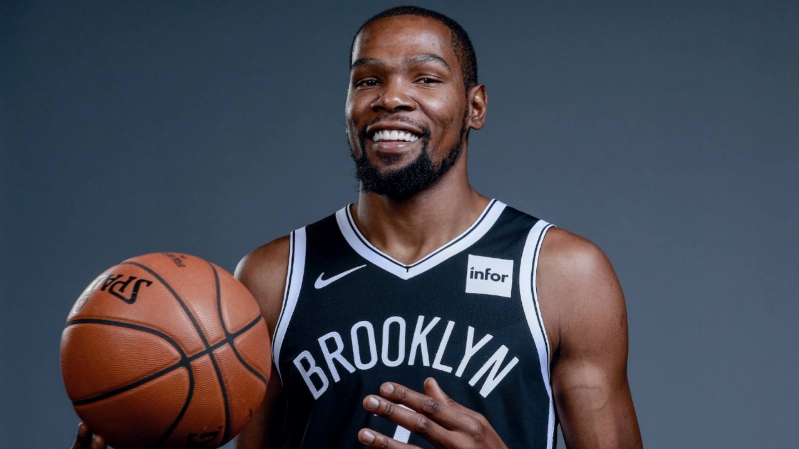 “I got something to talk about on Twitter now” Kevin Durant gets hyped after finding out about his unbeaten streak over New York Knicks since 2013