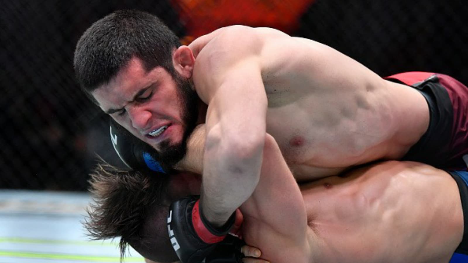 WATCH! Islam Makhachev showboats on the wrestling mats, sends Jordan Burroughs a strong message