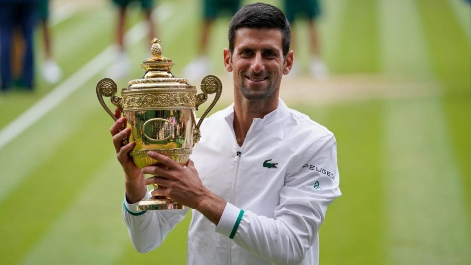 Novak Djokovic set to defend his Wimbledon title despite being unvaccinated, no COVID restrictions in place