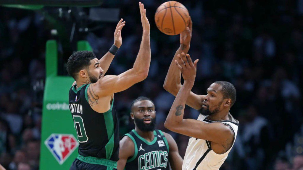 Kevin Durant blocked by the Celtics defense