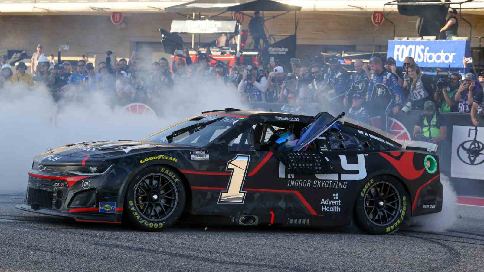 ‘The watermelon smash is silly,’ NASCAR Twitter reacts to Ross Chastain’s win at Talladega in the No:1 car