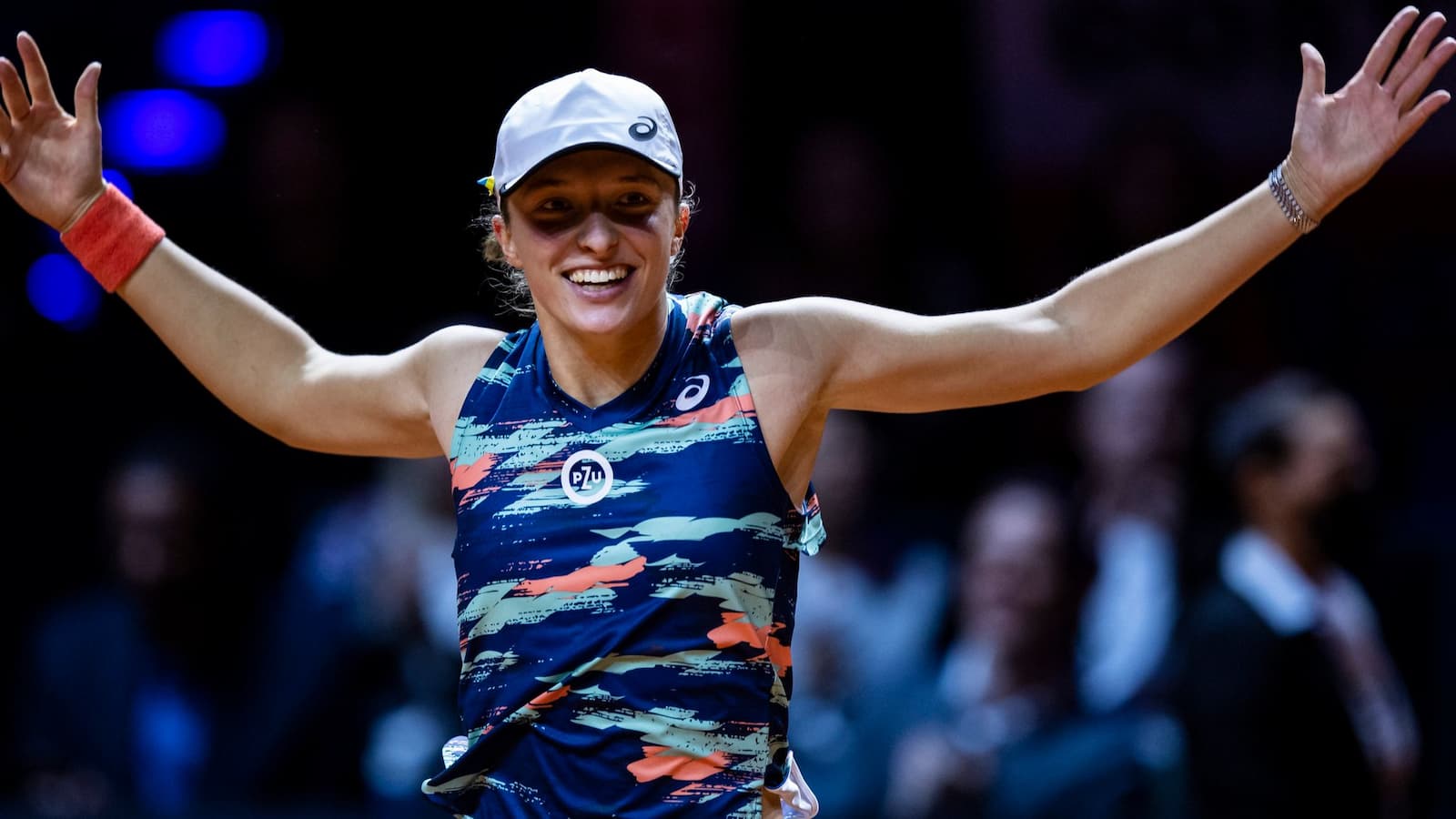 ‘Unreal numbers’ Iga Swiatek takes a ground-breaking lead at the top of the WTA Rankings