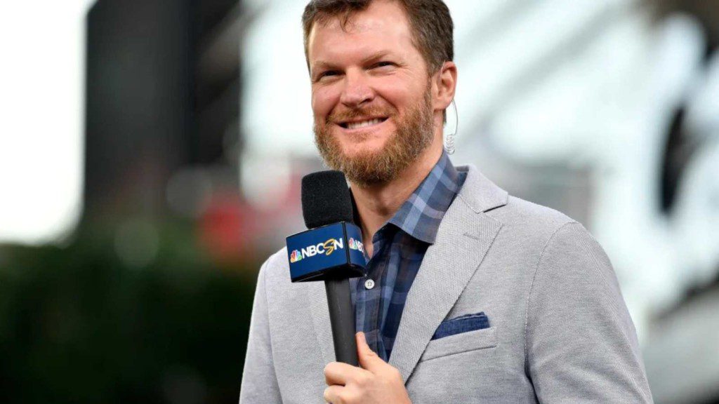 dale earnhardt Jr.