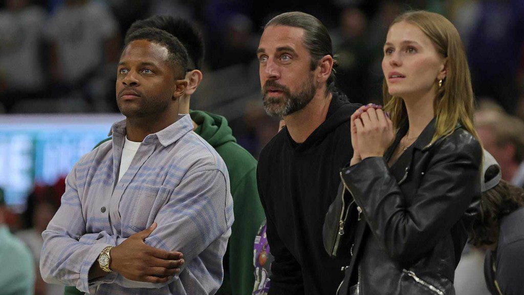 RandaLL Cobb, Aaron Rodgers and Mallory Edens