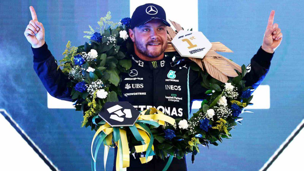 Valtteri Bottas with this sprint medal