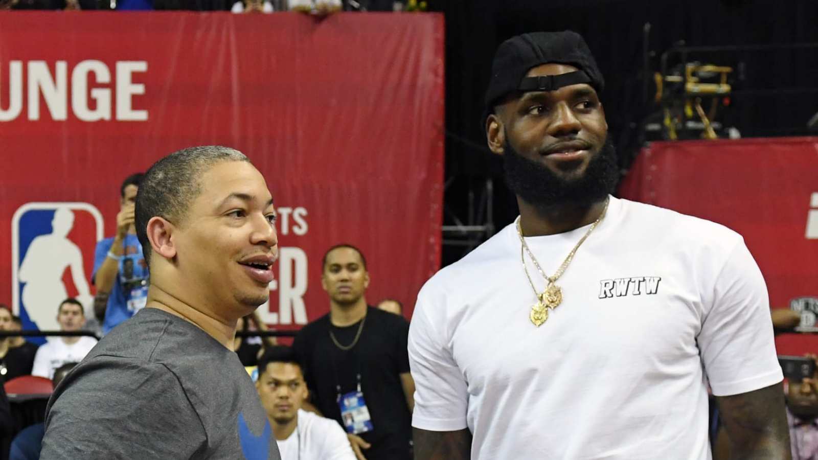 “That is how a coach should be” LeBron James pays tribute to ‘favorite’ coach Ty Lue