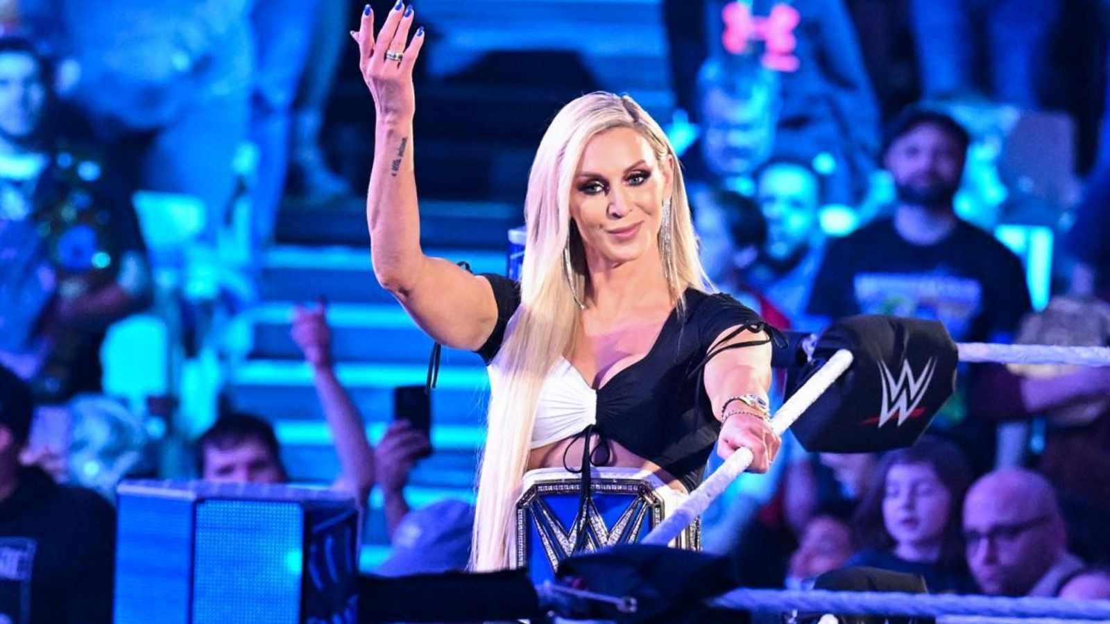 “I QUIT”: Smackdown Women’s Champion Charlotte Flair makes former Champion tap out