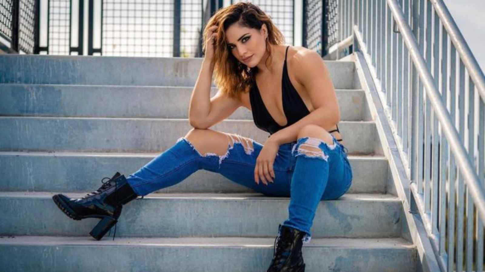 “WE HAVE S*X”: When former WWE Superstar shared steamy details about Raquel Gonzalez