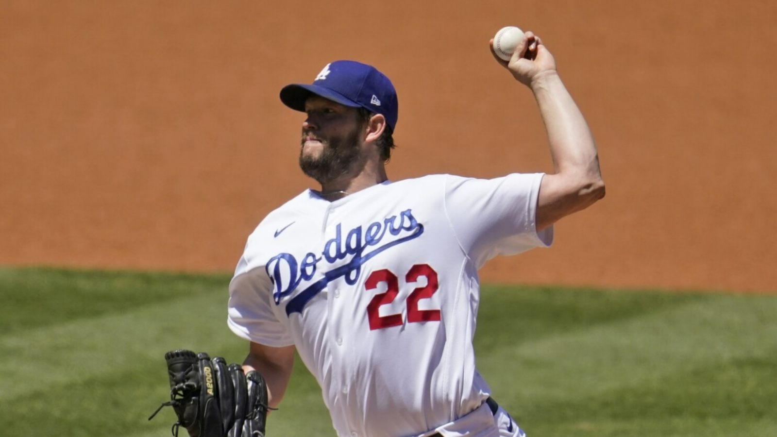 “Those are selfish goals” – Clayton Kershaw believes Dodgers made ‘right choice’ in pulling him from perfect game