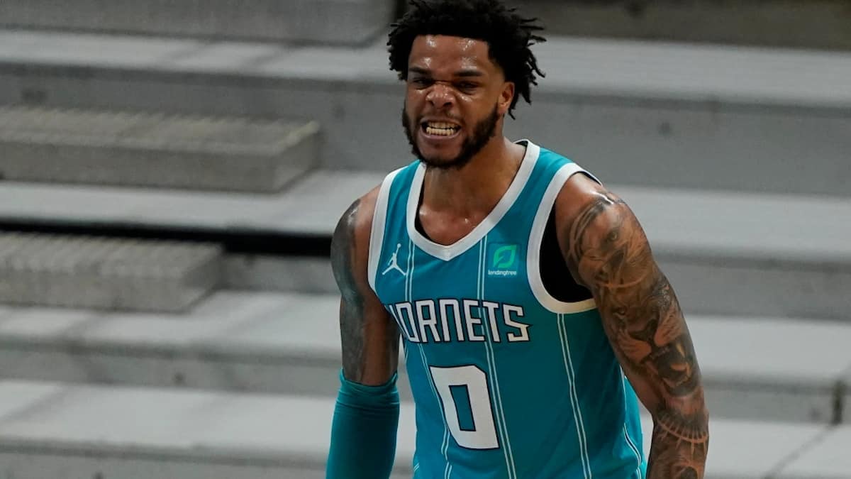 “Criminal Spotted” Miles Bridges captured working out in the gym after a domestic violence arrest