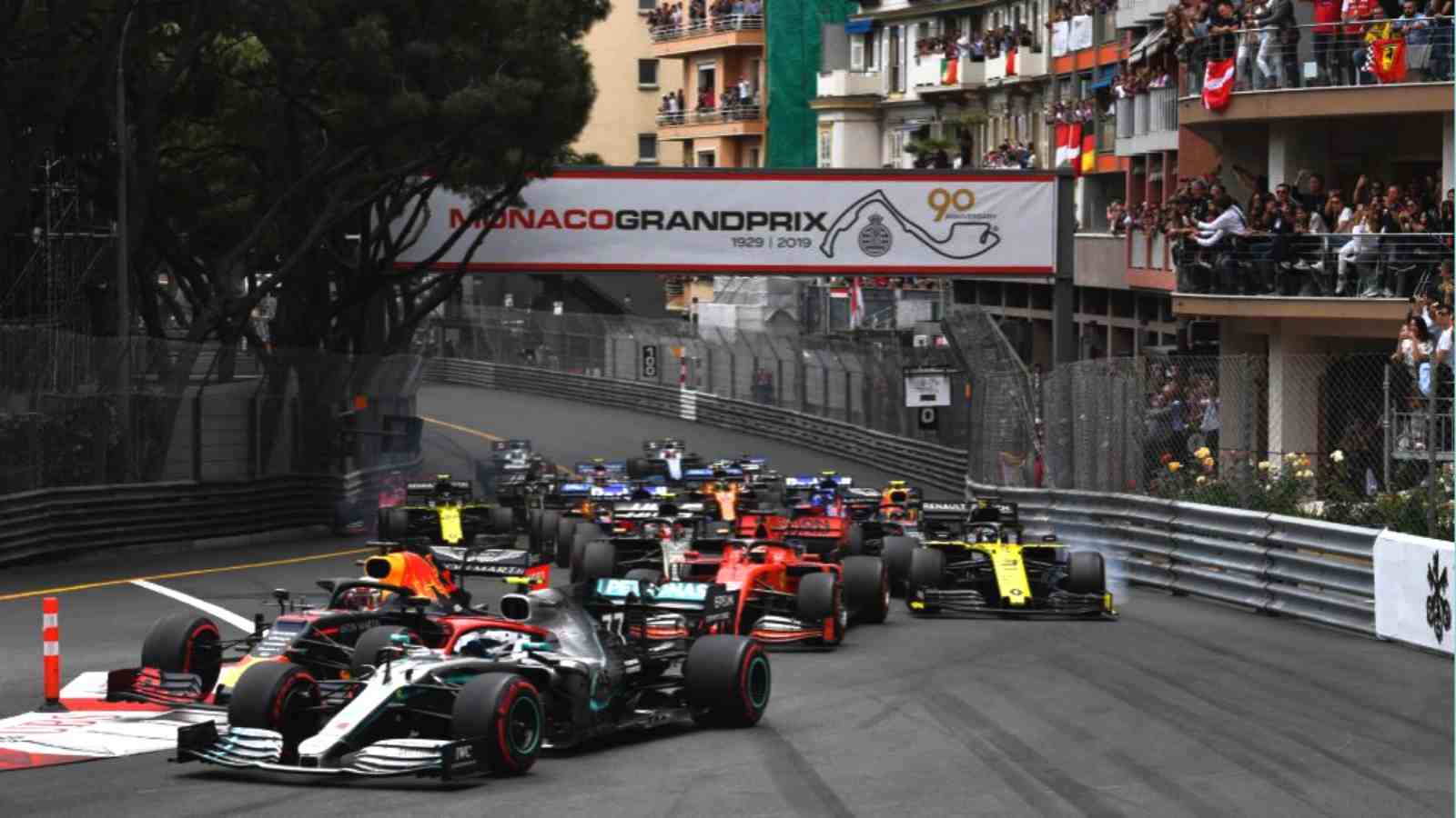 “F1 is beyond a joke,” Fans left furious after red flag further delays start to Monaco Grand Prix