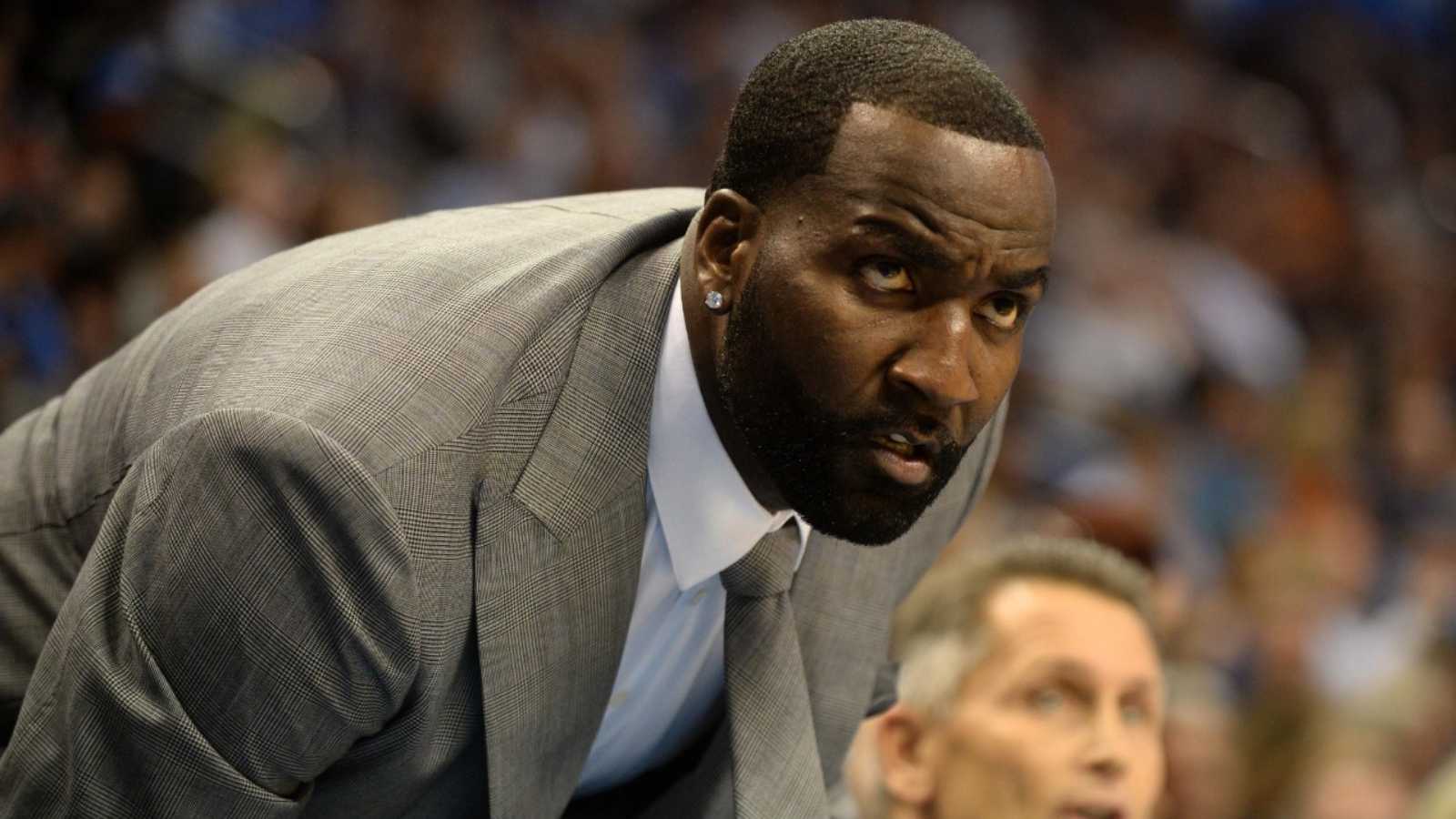 “Sell the team” Lakers fans outraged after Kendrick Perkins reveals news of receiving coaching offer