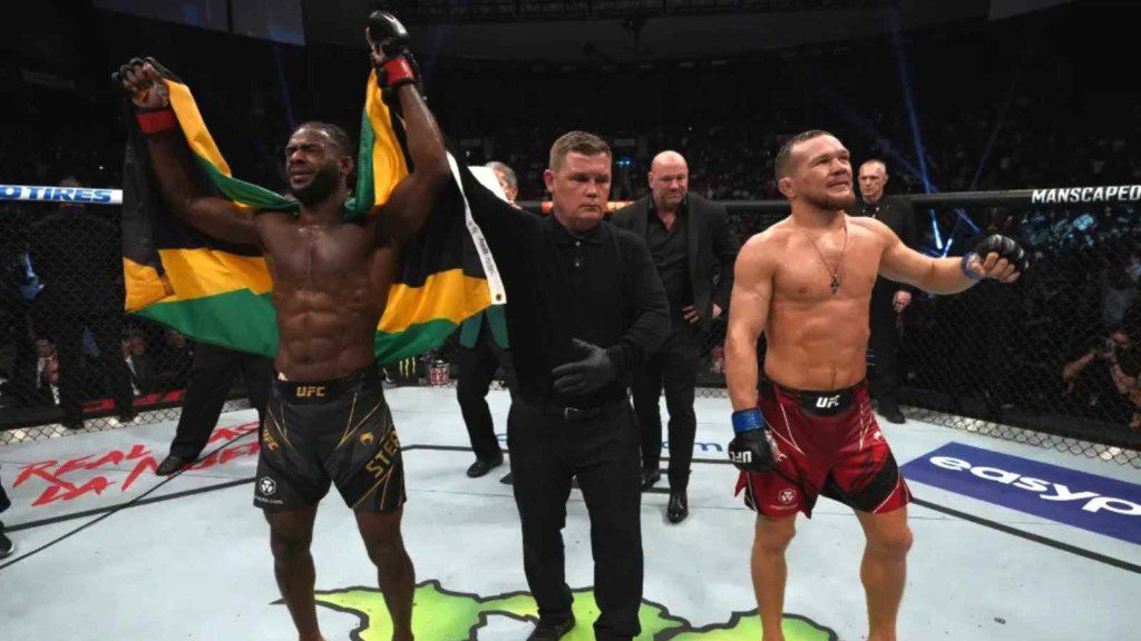 Aljamain Sterling beats Petr Yan