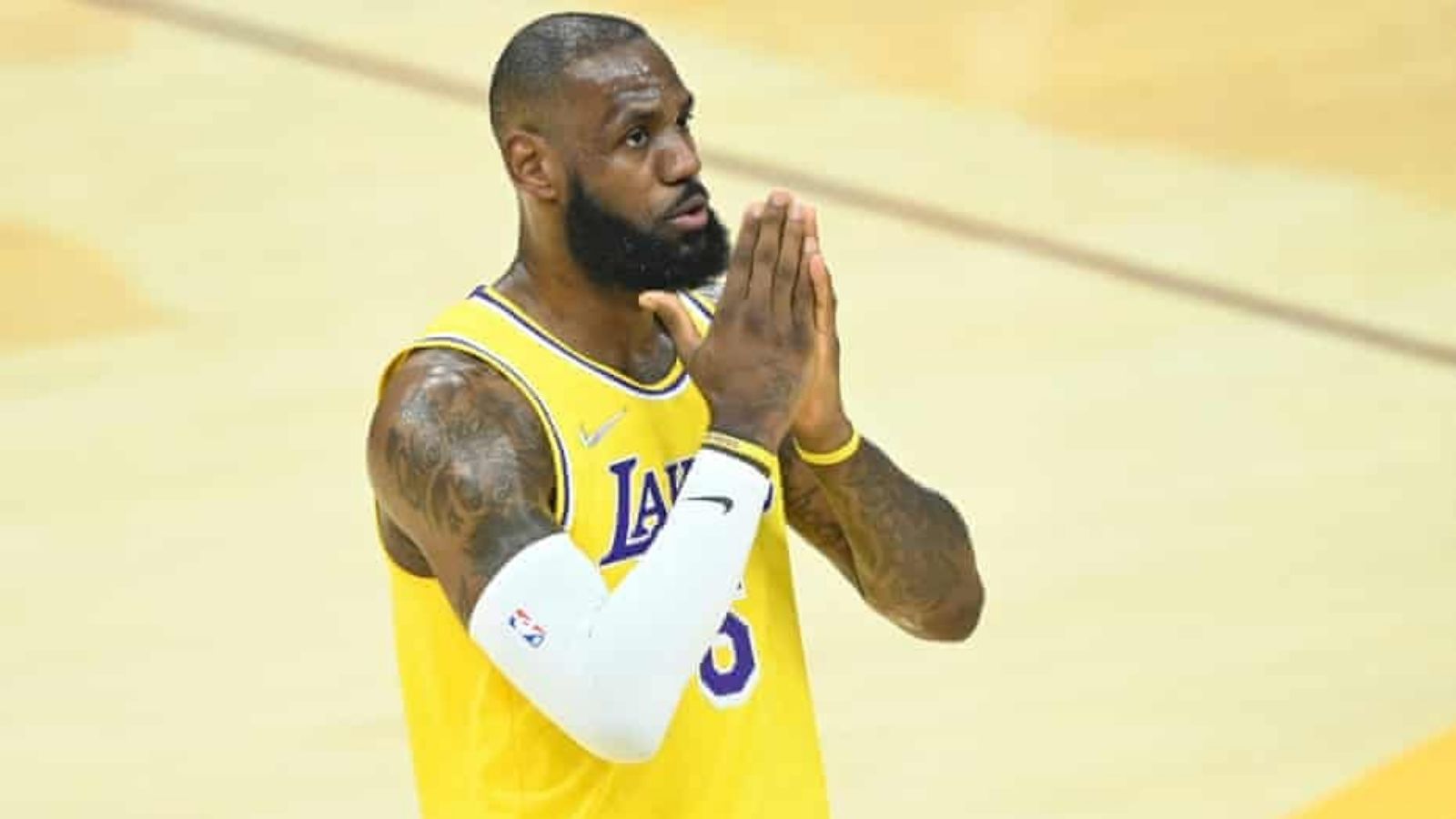 LeBron James eligible to sign 2-year $97.1 million extension with the Lakers starting early August