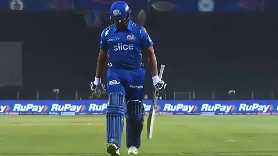 “Ban Vada Pao” – MI’s Rohit Sharma Brutally trolled after failing to score big against KKR