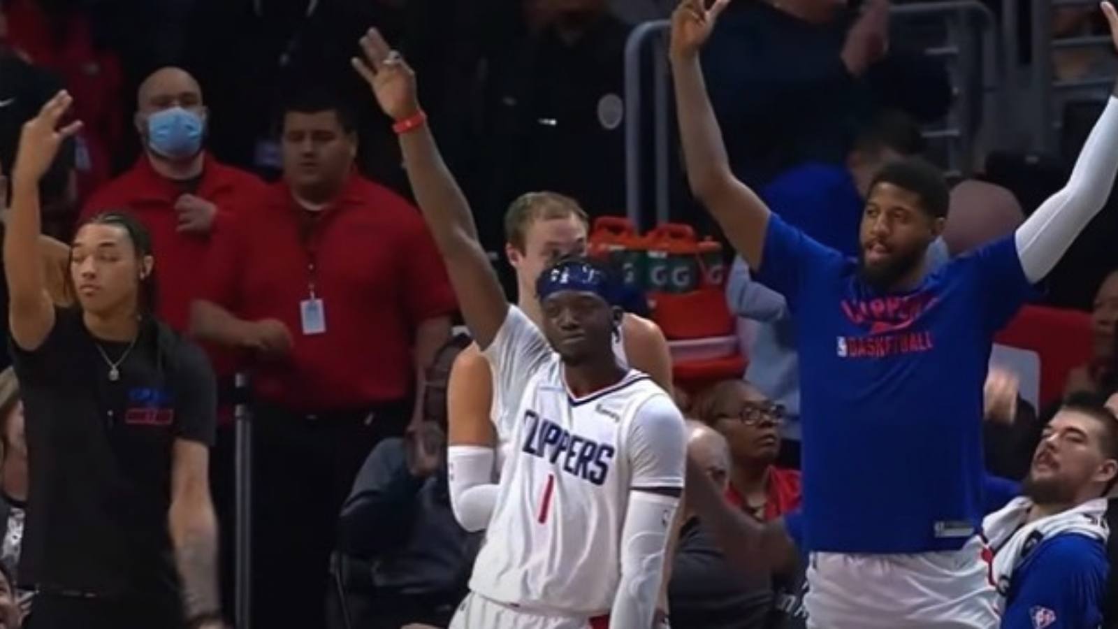 “Black Michael Jackson is here” Reggie Jackson turns on his ‘A-Dance Game’ as Hartenstein knocked 13th career 3-pointer