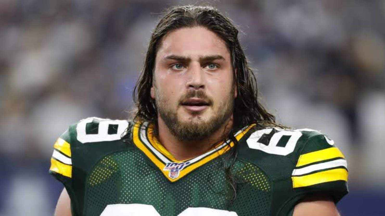 “Ask your mother”: David Bakhtiari faces backlash for giving a lewd response to a fan who asked why he wears 69 on his back