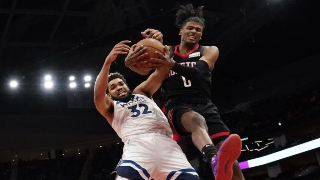 Jalen Green in action against the Minnesota Timberwolves