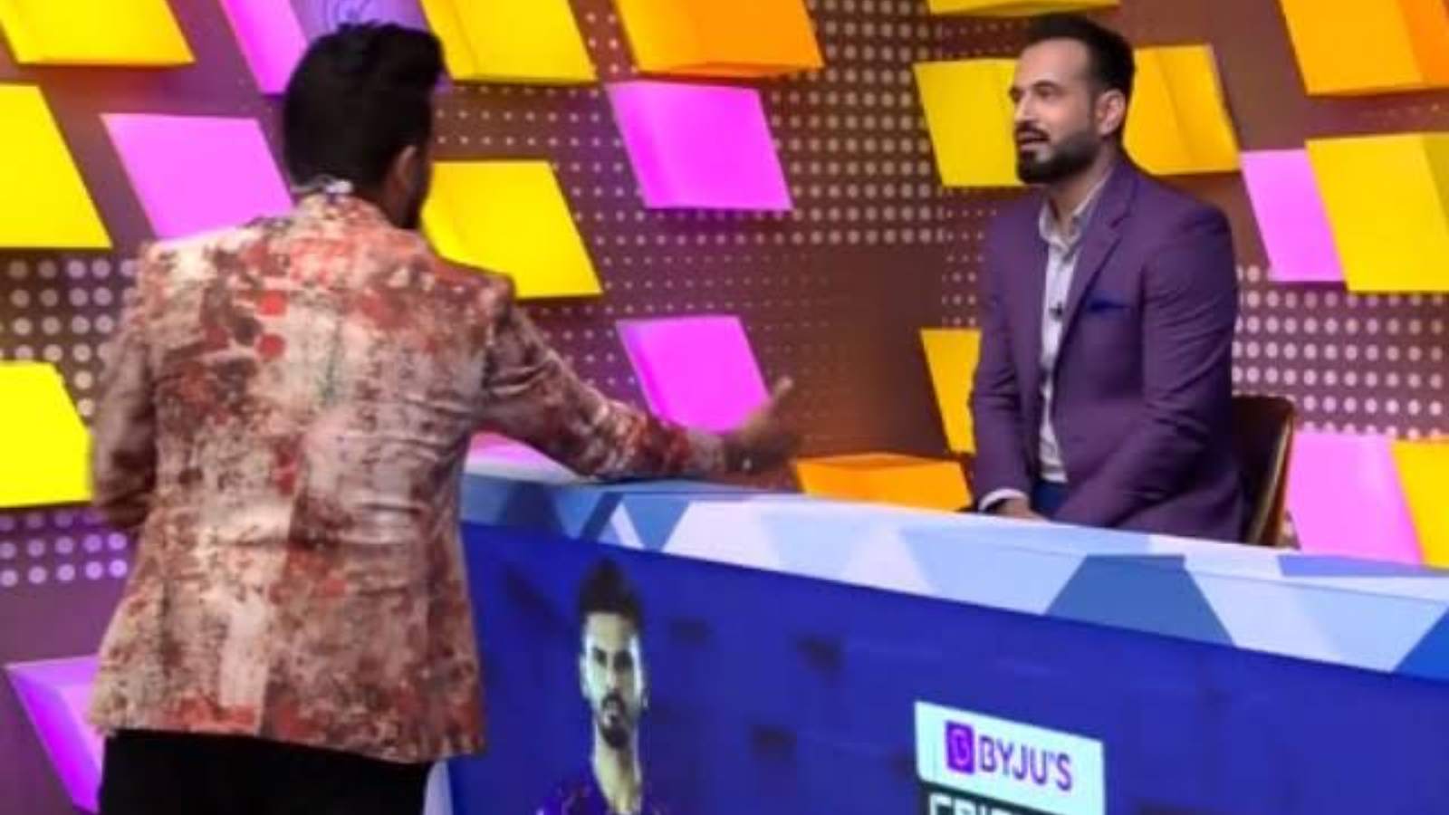 “Female angle lana zaruri nahi hota”-Irfan Pathan fools Raina with his prank on April Fool’s Day