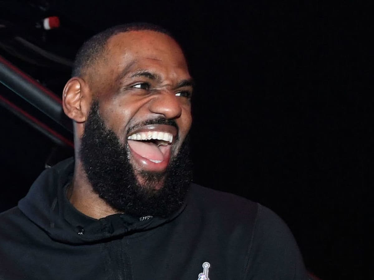 “I’m officially out for the season” LeBron James’ April Fools Day joke makes NBA fans on Twitter go bonkers 